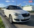 Белый Шкода Фабия, объемом двигателя 1.2 л и пробегом 112 тыс. км за 6400 $, фото 5 на Automoto.ua
