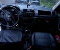 Белый Шкода Фабия, объемом двигателя 1.6 л и пробегом 303 тыс. км за 6000 $, фото 7 на Automoto.ua