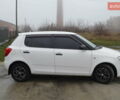 Белый Шкода Фабия, объемом двигателя 1.39 л и пробегом 188 тыс. км за 4999 $, фото 2 на Automoto.ua