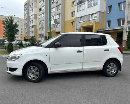 Білий Шкода Фабія, об'ємом двигуна 1.2 л та пробігом 230 тис. км за 4800 $, фото 5 на Automoto.ua