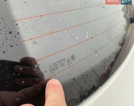 Белый Шкода Фабия, объемом двигателя 1.39 л и пробегом 230 тыс. км за 3698 $, фото 47 на Automoto.ua