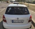Белый Шкода Фабия, объемом двигателя 1.2 л и пробегом 25 тыс. км за 6200 $, фото 2 на Automoto.ua