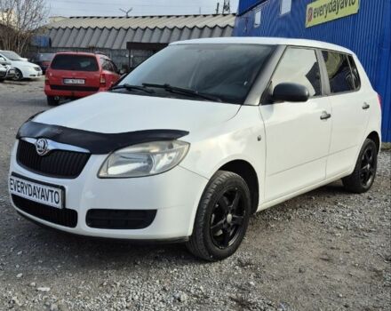 Білий Шкода Фабія, об'ємом двигуна 0 л та пробігом 240 тис. км за 3999 $, фото 5 на Automoto.ua