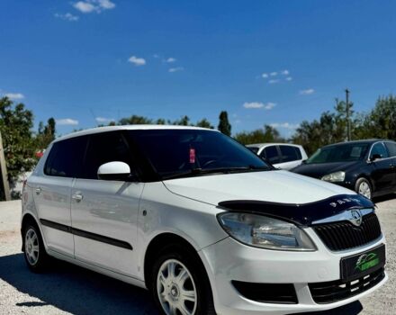 Белый Шкода Фабия, объемом двигателя 1.4 л и пробегом 190 тыс. км за 4950 $, фото 1 на Automoto.ua