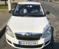 Белый Шкода Фабия, объемом двигателя 1.2 л и пробегом 25 тыс. км за 6200 $, фото 1 на Automoto.ua