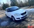 Белый Шкода Фабия, объемом двигателя 12 л и пробегом 230 тыс. км за 4999 $, фото 4 на Automoto.ua
