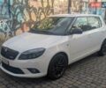 Белый Шкода Фабия, объемом двигателя 1.4 л и пробегом 155 тыс. км за 7950 $, фото 1 на Automoto.ua