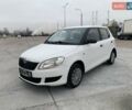 Белый Шкода Фабия, объемом двигателя 1.39 л и пробегом 230 тыс. км за 3698 $, фото 66 на Automoto.ua