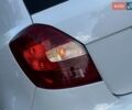 Белый Шкода Фабия, объемом двигателя 1.6 л и пробегом 207 тыс. км за 5590 $, фото 23 на Automoto.ua