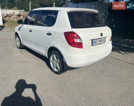 Білий Шкода Фабія, об'ємом двигуна 1.2 л та пробігом 230 тис. км за 4800 $, фото 7 на Automoto.ua