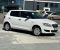 Білий Шкода Фабія, об'ємом двигуна 1.4 л та пробігом 268 тис. км за 3650 $, фото 1 на Automoto.ua