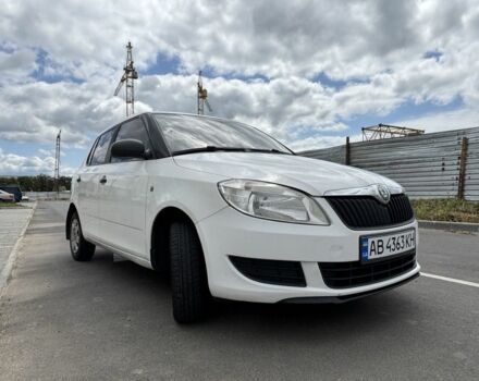 Білий Шкода Фабія, об'ємом двигуна 1.2 л та пробігом 230 тис. км за 4800 $, фото 4 на Automoto.ua