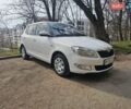 Белый Шкода Фабия, объемом двигателя 1.39 л и пробегом 172 тыс. км за 6500 $, фото 1 на Automoto.ua