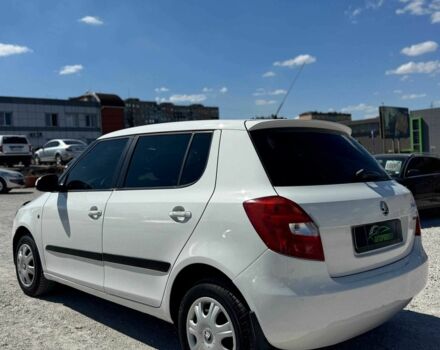 Белый Шкода Фабия, объемом двигателя 1.4 л и пробегом 190 тыс. км за 4950 $, фото 4 на Automoto.ua