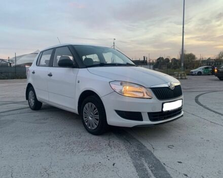 Белый Шкода Фабия, объемом двигателя 1.4 л и пробегом 229 тыс. км за 3799 $, фото 6 на Automoto.ua