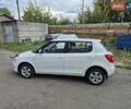 Белый Шкода Фабия, объемом двигателя 1.6 л и пробегом 218 тыс. км за 7000 $, фото 2 на Automoto.ua