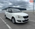 Белый Шкода Фабия, объемом двигателя 1.4 л и пробегом 278 тыс. км за 3950 $, фото 1 на Automoto.ua