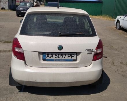 Білий Шкода Фабія, об'ємом двигуна 1.2 л та пробігом 263 тис. км за 3200 $, фото 6 на Automoto.ua