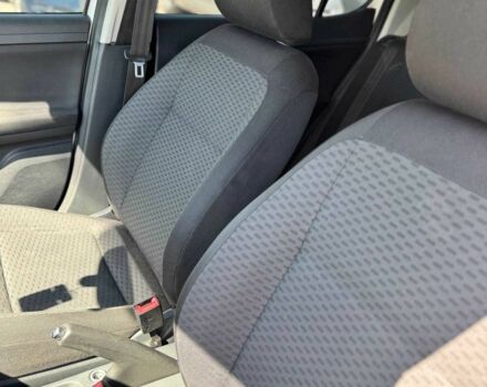 Белый Шкода Фабия, объемом двигателя 1.4 л и пробегом 190 тыс. км за 4950 $, фото 15 на Automoto.ua