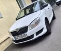 Шкода Фабия 2011 в Киеве на Automoto.ua Белый Шкода Фабия, объемом двигателя 1.39 л и пробегом 300 тыс. км за 4300 $, фото 1 на Automoto.ua