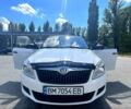 Белый Шкода Фабия, объемом двигателя 1.2 л и пробегом 160 тыс. км за 5800 $, фото 1 на Automoto.ua