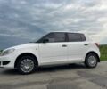 Белый Шкода Фабия, объемом двигателя 1.4 л и пробегом 220 тыс. км за 4950 $, фото 2 на Automoto.ua