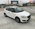 Белый Шкода Фабия, объемом двигателя 1.39 л и пробегом 230 тыс. км за 3698 $, фото 31 на Automoto.ua