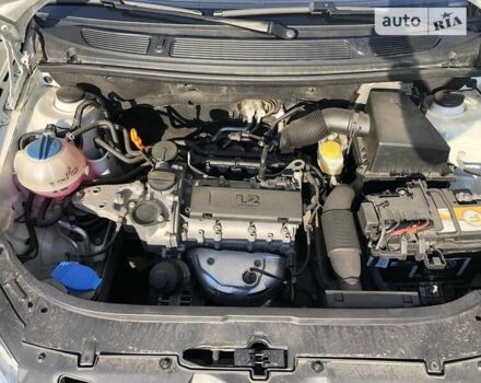 Белый Шкода Фабия, объемом двигателя 1.2 л и пробегом 25 тыс. км за 6200 $, фото 15 на Automoto.ua