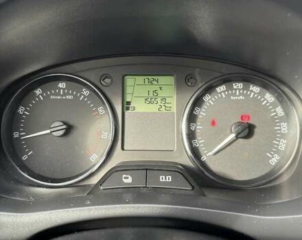 Шкода Фабия 2011 в Буче на Automoto.ua Белый Шкода Фабия, объемом двигателя 1.2 л и пробегом 156 тыс. км за 6300 $, фото 35 на Automoto.ua