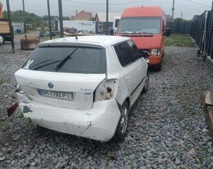 Белый Шкода Фабия, объемом двигателя 1.2 л и пробегом 240 тыс. км за 2850 $, фото 3 на Automoto.ua