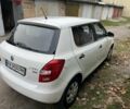 Белый Шкода Фабия, объемом двигателя 1.2 л и пробегом 240 тыс. км за 5000 $, фото 6 на Automoto.ua