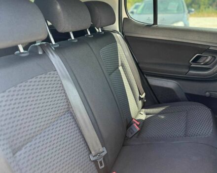 Белый Шкода Фабия, объемом двигателя 1.4 л и пробегом 190 тыс. км за 4950 $, фото 16 на Automoto.ua