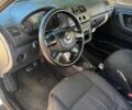 Белый Шкода Фабия, объемом двигателя 1.39 л и пробегом 295 тыс. км за 4200 $, фото 13 на Automoto.ua