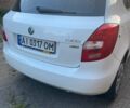Белый Шкода Фабия, объемом двигателя 1.39 л и пробегом 210 тыс. км за 5800 $, фото 1 на Automoto.ua