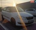 Белый Шкода Фабия, объемом двигателя 1.39 л и пробегом 256 тыс. км за 3400 $, фото 1 на Automoto.ua