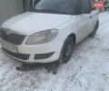 Білий Шкода Фабія, об'ємом двигуна 1.39 л та пробігом 225 тис. км за 5437 $, фото 1 на Automoto.ua