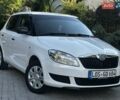 Белый Шкода Фабия, объемом двигателя 1.6 л и пробегом 207 тыс. км за 5590 $, фото 1 на Automoto.ua
