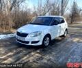 Белый Шкода Фабия, объемом двигателя 12 л и пробегом 230 тыс. км за 4999 $, фото 1 на Automoto.ua