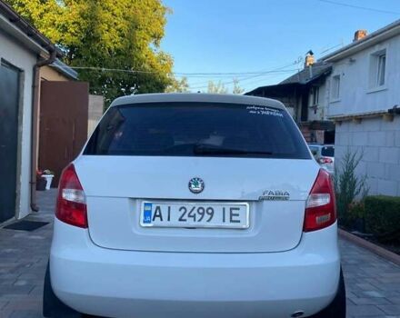 Білий Шкода Фабія, об'ємом двигуна 1.39 л та пробігом 326 тис. км за 4850 $, фото 7 на Automoto.ua