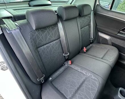 Шкода Фабия 2011 в Буче на Automoto.ua Белый Шкода Фабия, объемом двигателя 1.2 л и пробегом 156 тыс. км за 6300 $, фото 19 на Automoto.ua