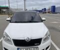 Белый Шкода Фабия, объемом двигателя 1.2 л и пробегом 190 тыс. км за 4999 $, фото 1 на Automoto.ua