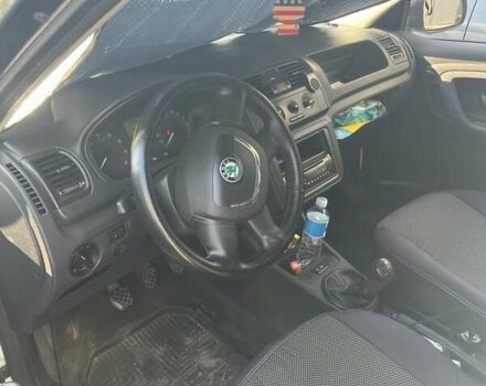 Шкода Фабія 2011 у Києві на Automoto.ua Білий Шкода Фабія, об'ємом двигуна 1.2 л та пробігом 232 тис. км за 5500 $, фото 8 на Automoto.ua