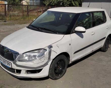 Білий Шкода Фабія, об'ємом двигуна 1.2 л та пробігом 263 тис. км за 3200 $, фото 2 на Automoto.ua