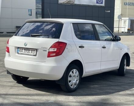 Білий Шкода Фабія, об'ємом двигуна 1.4 л та пробігом 242 тис. км за 3850 $, фото 7 на Automoto.ua