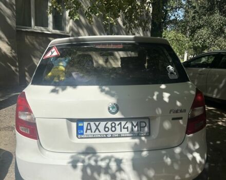 Білий Шкода Фабія, об'ємом двигуна 1.2 л та пробігом 133 тис. км за 4800 $, фото 3 на Automoto.ua