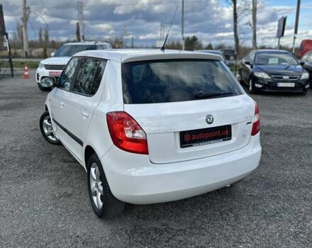 Шкода Фабия 2011 в Буче на Automoto.ua Белый Шкода Фабия, объемом двигателя 1.2 л и пробегом 156 тыс. км за 6300 $, фото 9 на Automoto.ua