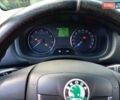 Білий Шкода Фабія, об'ємом двигуна 1.39 л та пробігом 241 тис. км за 4300 $, фото 2 на Automoto.ua