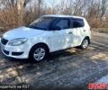 Белый Шкода Фабия, объемом двигателя 12 л и пробегом 230 тыс. км за 4999 $, фото 2 на Automoto.ua