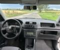 Белый Шкода Фабия, объемом двигателя 1.4 л и пробегом 220 тыс. км за 4950 $, фото 7 на Automoto.ua