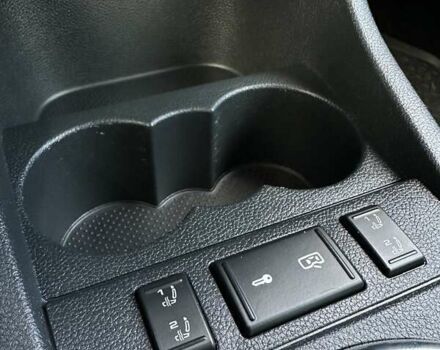 Шкода Фабия 2011 в Буче на Automoto.ua Белый Шкода Фабия, объемом двигателя 1.2 л и пробегом 156 тыс. км за 6300 $, фото 38 на Automoto.ua